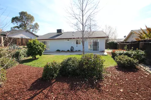 1033 Partridge Dr, Redding, CA 96003 photo 5