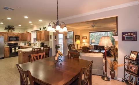 2114 Tuscany, Redding, CA 96003 photo 4
