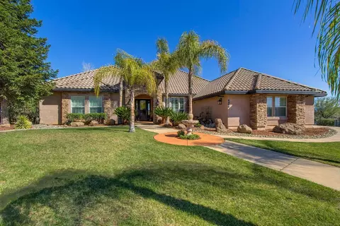 4368 San Martin Pl, Redding, CA 96003 photo 1