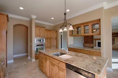 9820 Brickwood Dr, Redding, CA 96001 photo 7