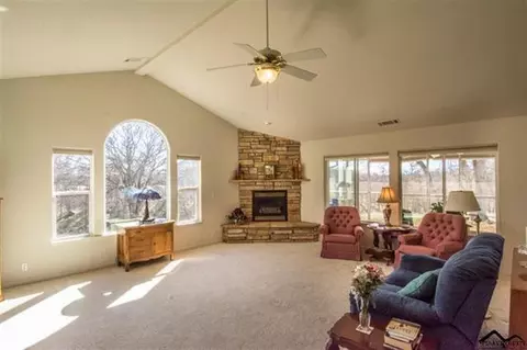 14225 Noble Oaks Dr, Red Bluff, CA 96080 photo 10