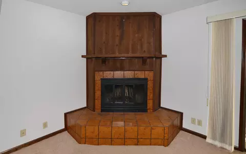 6100 Riverside Dr, Redding, CA 96001 photo 4