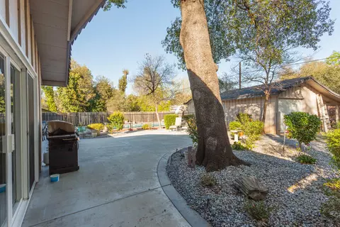1801 Shady Ln, Redding, CA 96002 photo 19