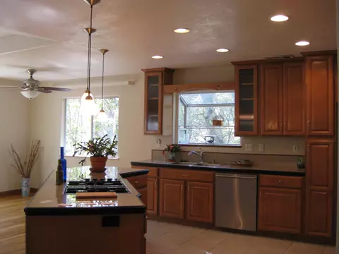 15827 Montgomery Ranch Rd, Redding, CA 96001 photo 5