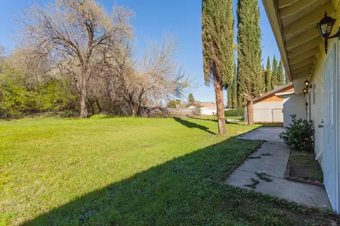332 Rivella Vista Dr, Redding, CA 96001 photo 24