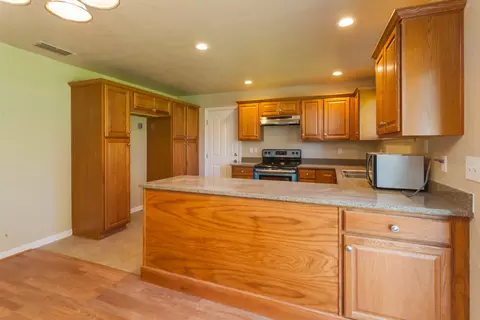 332 Rivella Vista Dr, Redding, CA 96001 photo 11