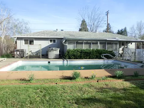 2960 Dove St, Redding, CA 96001 photo 12