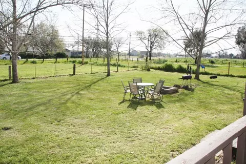 7760 Churn Creek Rd, Redding, CA 96002 photo 2