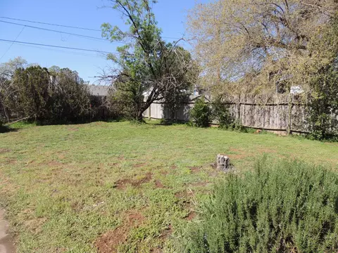 2834 Regal Ave, Redding, CA 96002 photo 13