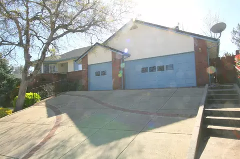 6143 Brassie Way, Redding, CA 96003 photo 3