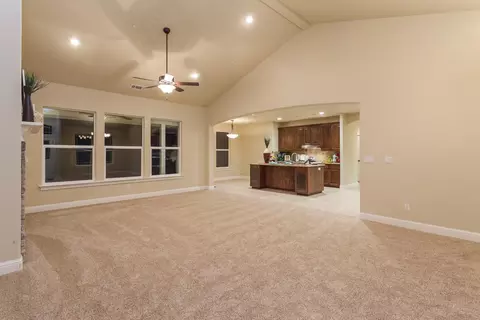 3387 Seedling Dr, Redding, CA 96001 photo 4