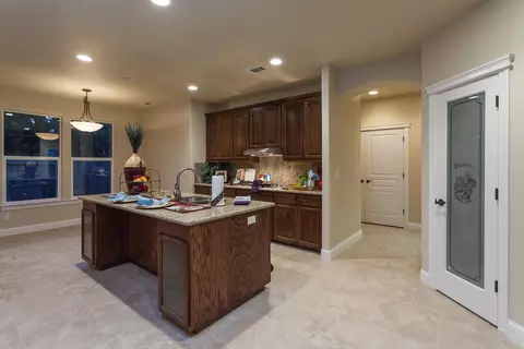 3387 Seedling Dr, Redding, CA 96001 photo 8