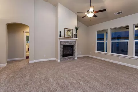 3387 Seedling Dr, Redding, CA 96001 photo 5