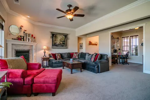 363 Stinson Loop, Redding, CA 96003 photo 8