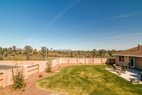 363 Stinson Loop, Redding, CA 96003 photo 31