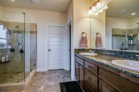 363 Stinson Loop, Redding, CA 96003 photo 22