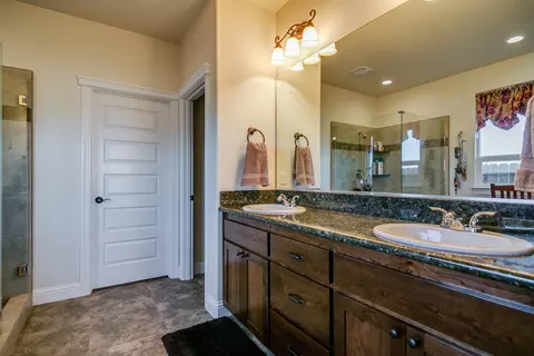 363 Stinson Loop, Redding, CA 96003 photo 24