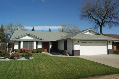 3439 Capricorn Way, Redding, CA 96002 photo 1