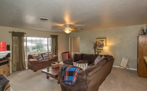 6291 Glen Way, Redding, CA 96001 photo 6