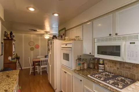 6291 Glen Way, Redding, CA 96001 photo 11