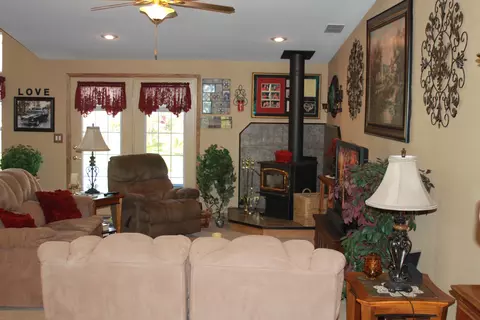 21776 Old Alturas Rd, Bella Vista, CA 96008 photo 15