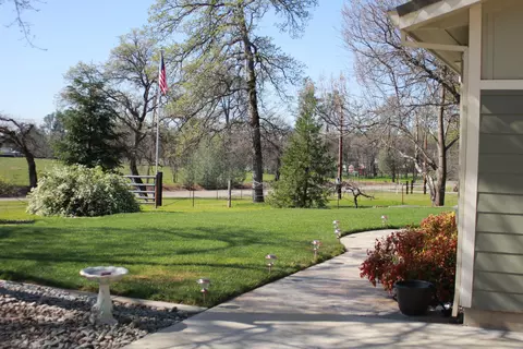 21776 Old Alturas Rd, Bella Vista, CA 96008 photo 4