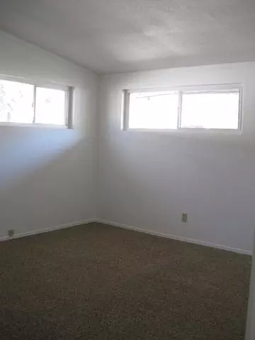 449 Rio St, Redding, CA 96001 photo 9