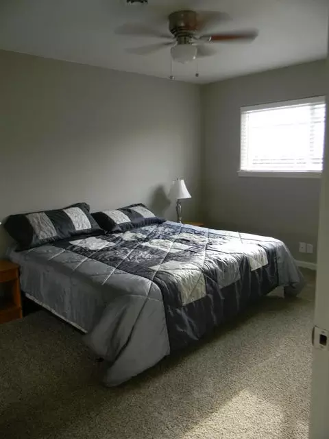 2610 Irwin Rd, Redding, CA 96002 photo 17