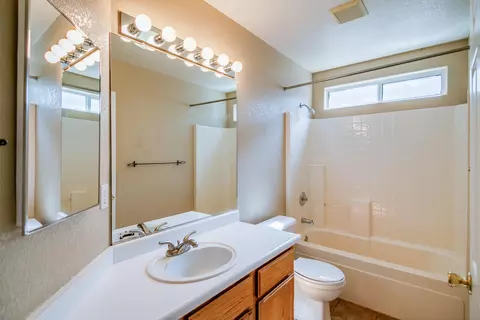 3309 Lawrence Rd, Redding, CA 96002 photo 12