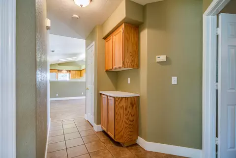 3309 Lawrence Rd, Redding, CA 96002 photo 8