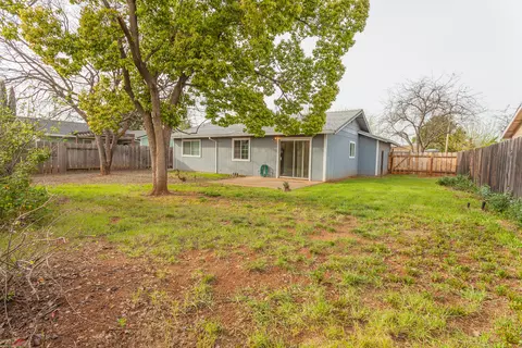 2433 Celestial St, Redding, CA 96002 photo 21