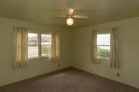 1725 Garden Ave, Redding, CA 96001 photo 16