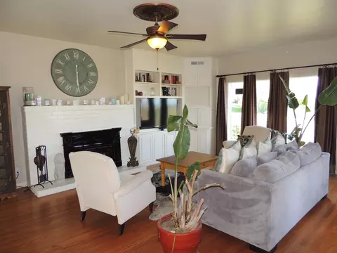 2265 Placer St, Redding, CA 96001 photo 5