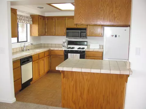 2957 Camulos Way, Redding, CA 96002 photo 6
