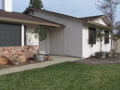 2957 Camulos Way, Redding, CA 96002 photo 2