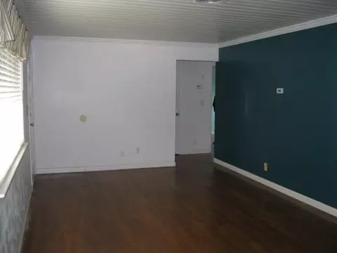 3691 Mercury Dr, Redding, CA 96002 photo 2