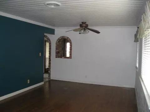 3691 Mercury Dr, Redding, CA 96002 photo 3