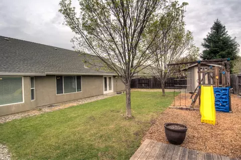 2617 Rhinestone Way, Redding, CA 96001 photo 15