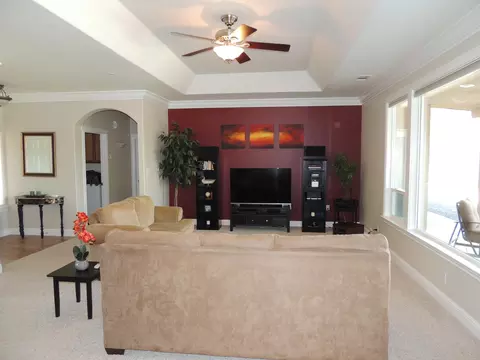19360 Raintree Ln, Redding, CA 96003 photo 6