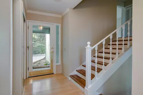 9347 Canyon Hollow Dr, Redding, CA 96001 photo 5