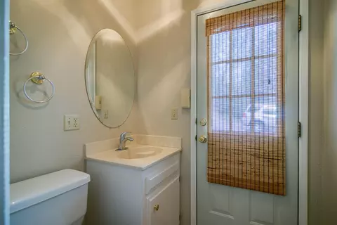 9347 Canyon Hollow Dr, Redding, CA 96001 photo 17