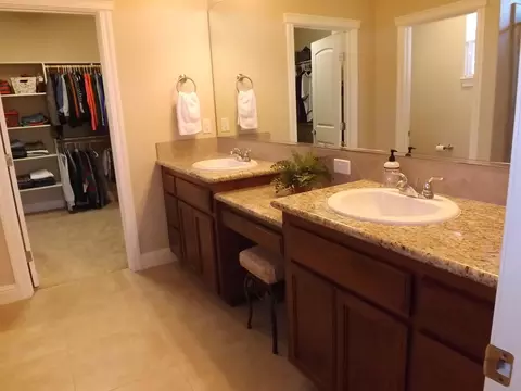 606 Rogue River Way, Redding, CA 96003 photo 12