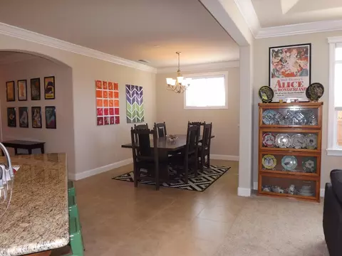 606 Rogue River Way, Redding, CA 96003 photo 6