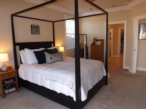606 Rogue River Way, Redding, CA 96003 photo 10