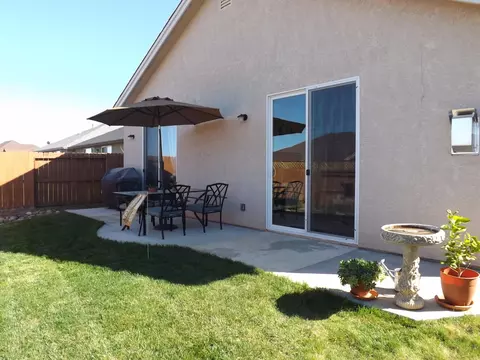 606 Rogue River Way, Redding, CA 96003 photo 23