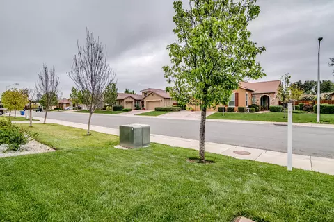 612 Rivercrest Pkwy, Redding, CA 96002 photo 50