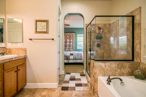 612 Rivercrest Pkwy, Redding, CA 96002 photo 31