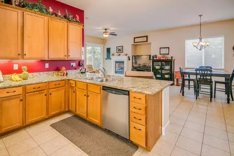 612 Rivercrest Pkwy, Redding, CA 96002 photo 7