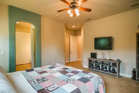 612 Rivercrest Pkwy, Redding, CA 96002 photo 27