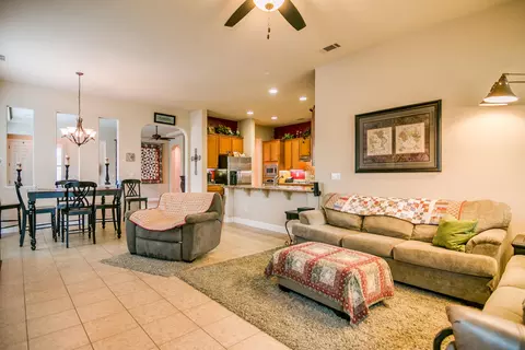 612 Rivercrest Pkwy, Redding, CA 96002 photo 12